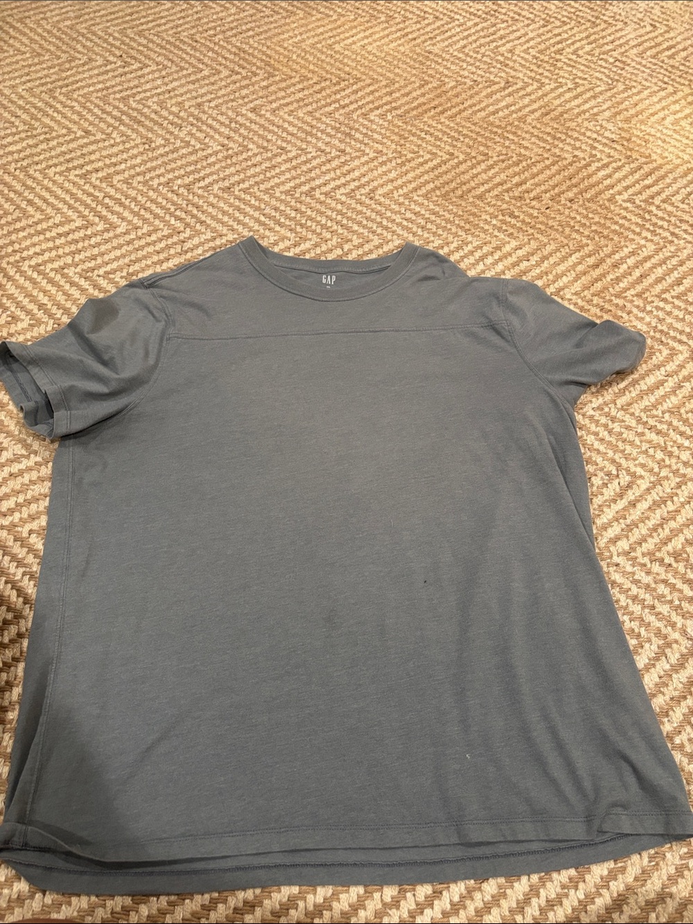 GAP Short Sleeve Crew Tee in Dusty Blue